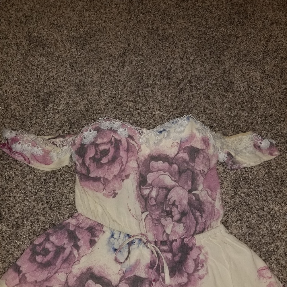 Romper - Picture 5 of 5